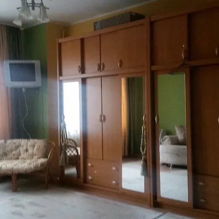 Vila Nely קונסטנצה