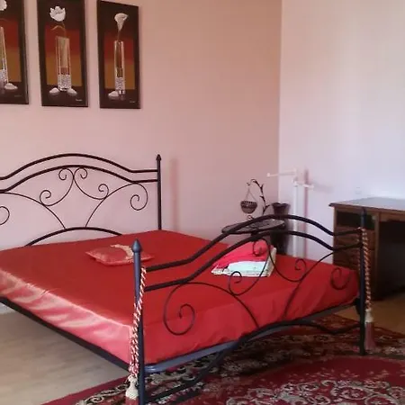 Vila Nely * קונסטנצה