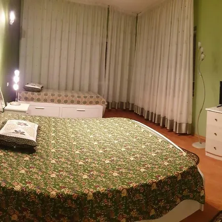 בית הארחה Vila Nely *
